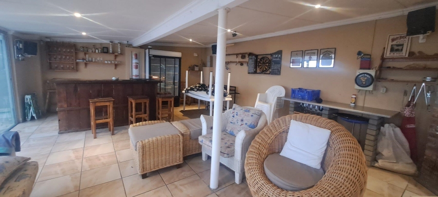 6 Bedroom Property for Sale in Hamburg Eastern Cape